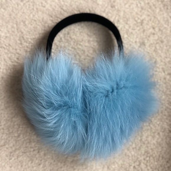 Luxurious REAL FOX FUR Ear Muffs - Picture 5 of 6